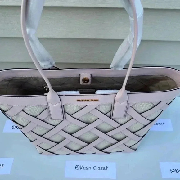 Michael Kors MK Sienna Large Tote Bag -Powder Blush - Picture 11 of 12
